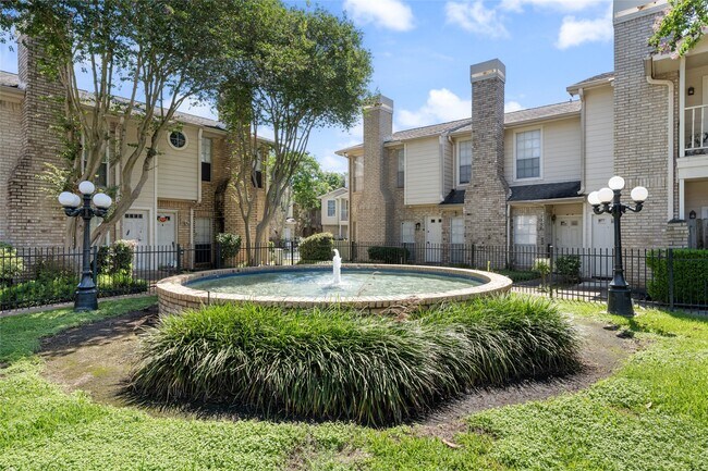 Photo - 7575 Cambridge St Unidad 1304