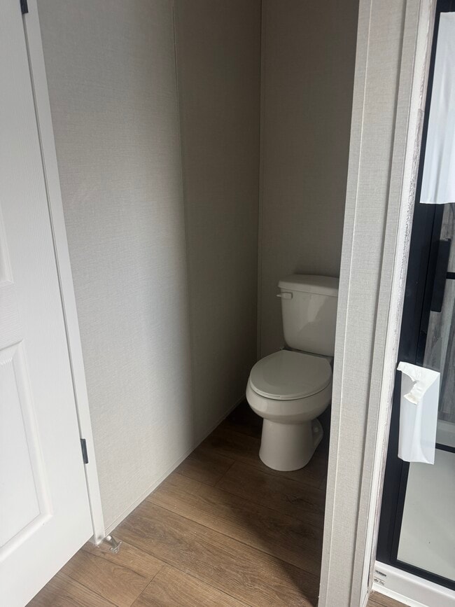 Photo - 707 Rd 5819