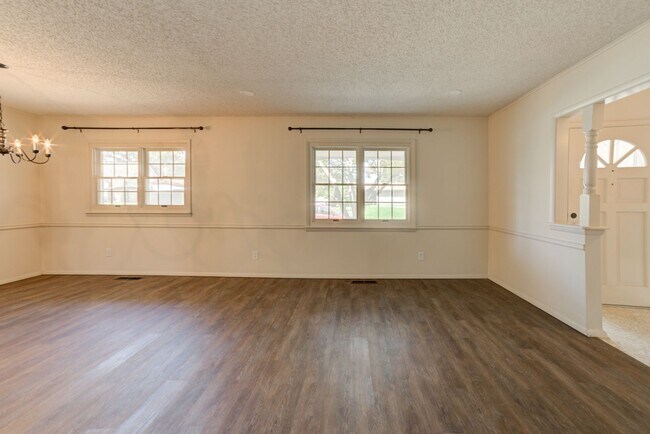 Photo - 3 Bed 2 Bath Rental Home in Tulsa