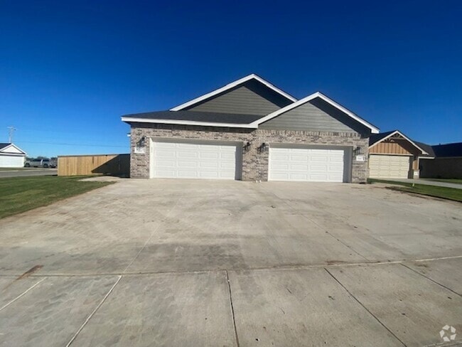 Building Photo - 7303 Southern Belle Cir Rental
