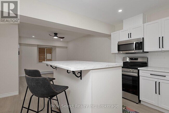 Photo - 20 Water St S Unité 21