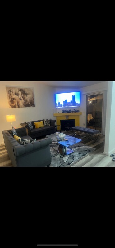 Photo - 1313 Floyd Ave Unidad 175