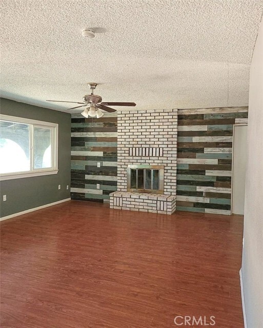 Photo - 23080 Clement St