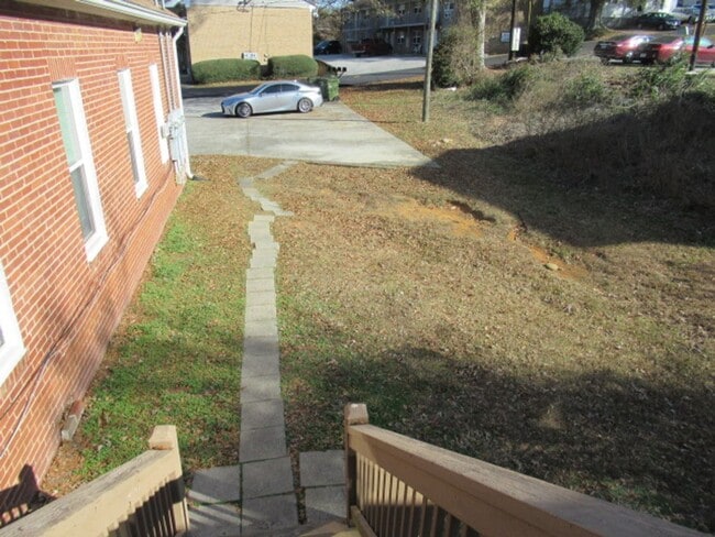 Photo - Burson Ave. 627C Unidad Burson Ave. 627C