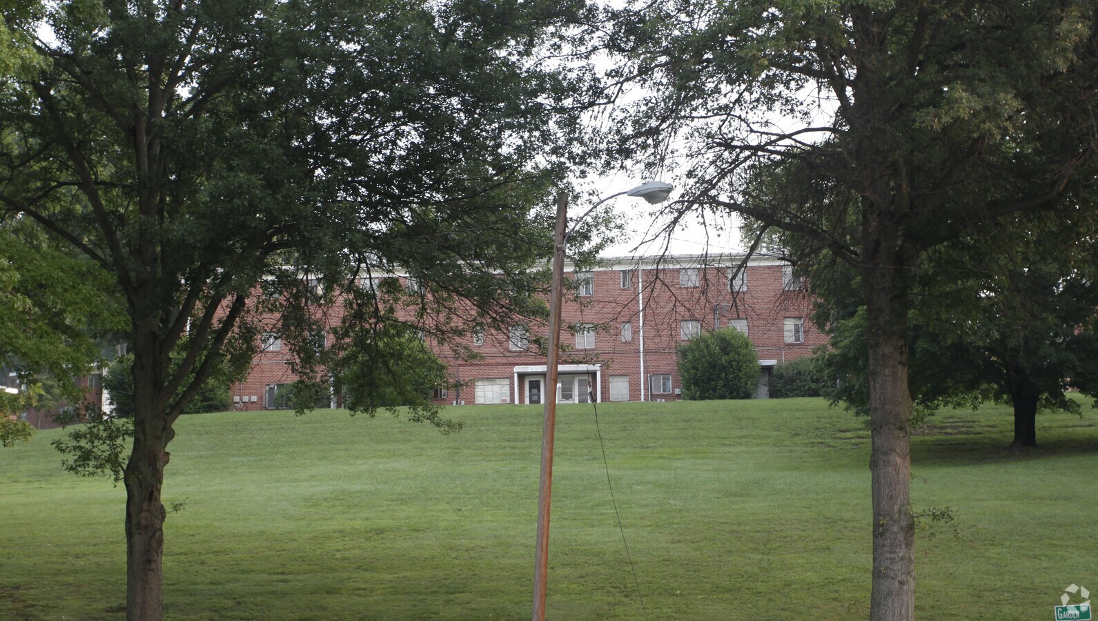 Photo - Lee Garden Apartments