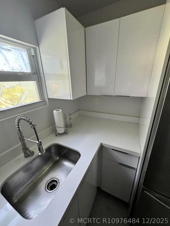 Photo - 602 S 24th Ave Unit Rear