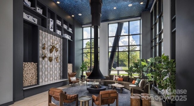 Photo - 2220 Wilkinson Blvd Unit B3