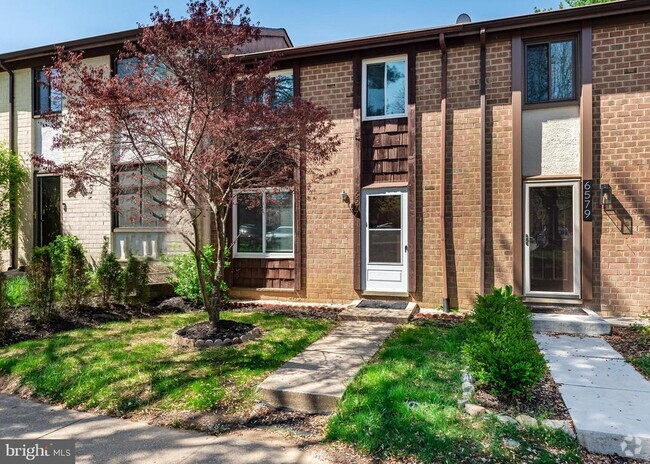 Building Photo - 6577 Sweet Fern Rental