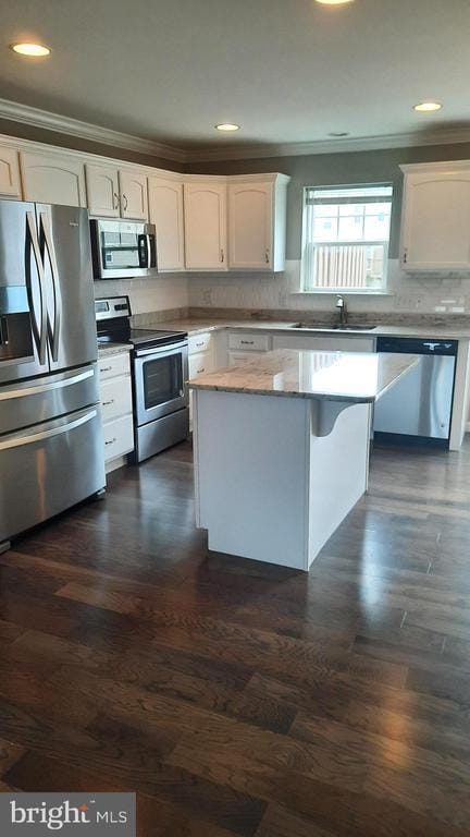 Photo - 806 Admiral's Quay Dr