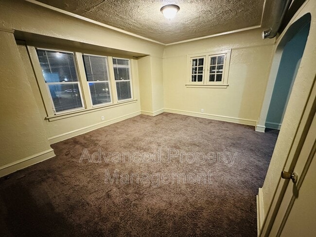 Photo - 4576 N 31st St