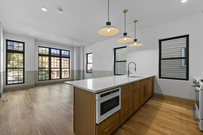 Photo - 166 New York Ave Unit 1