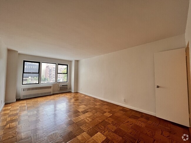 Building Photo - 236 E 36th St Unit LOBH0 Rental