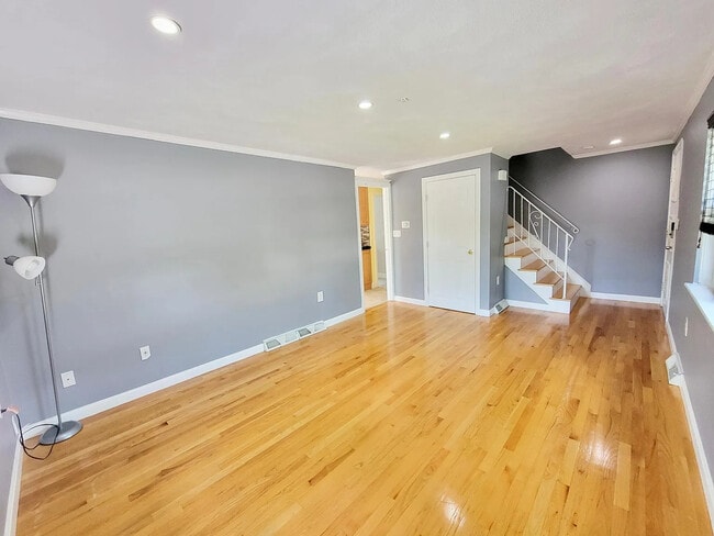 Living room - 49 Lupine Rd Unit #7