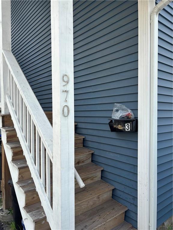 Building Photo - 970 Atwells Ave Unit 3