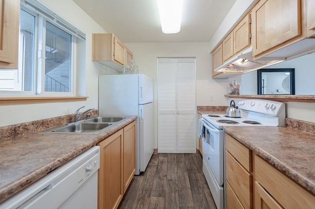 2x2 - Kitchen