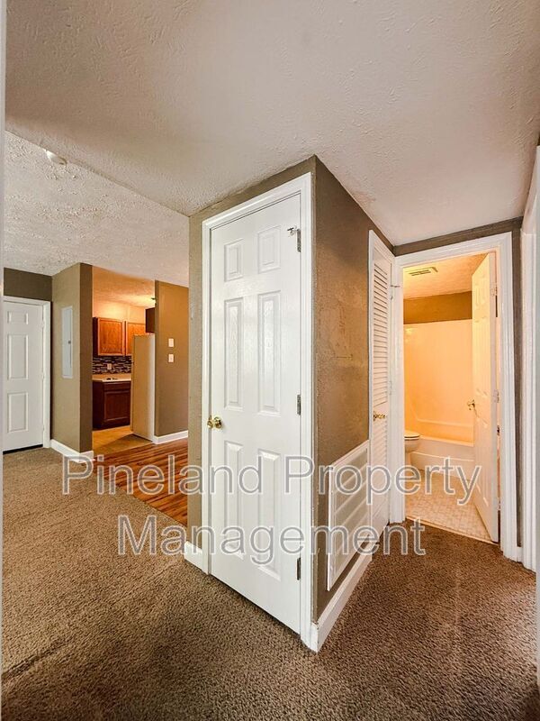 Photo - 307 Bradford Ave