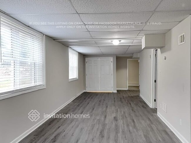 Photo - 2398 Lilla Cir SW