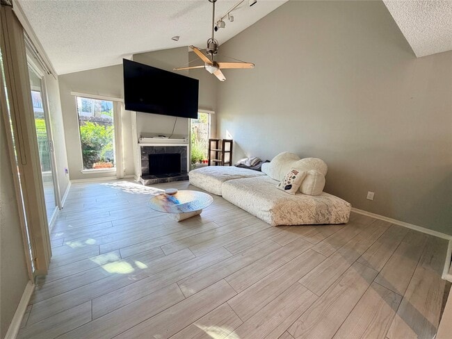 Photo - 4503 Medinah Pl