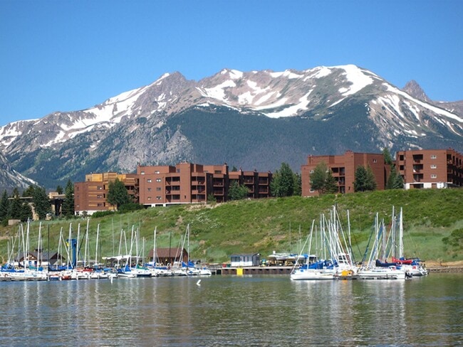 Building Photo - Long Term Rental- Marina Place 323