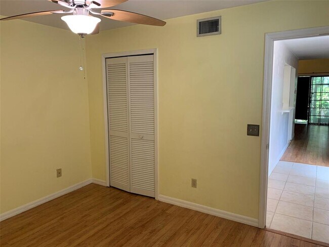 Photo - 5752 SW 8th Pl