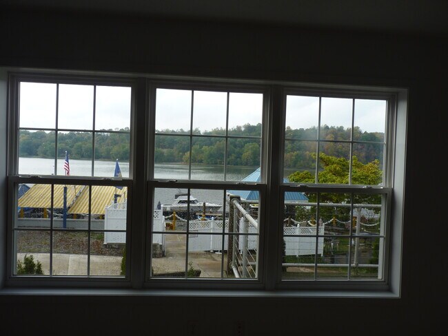 Photo - 161 Rosston Cir