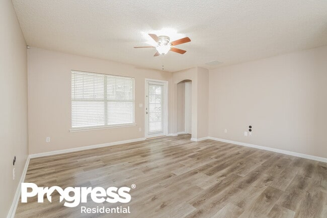 Photo - 3899 Pebble Brooke Circle South