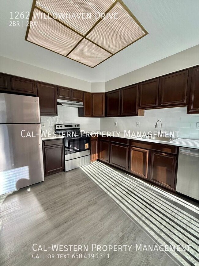 Photo - 1262 Willowhaven Dr