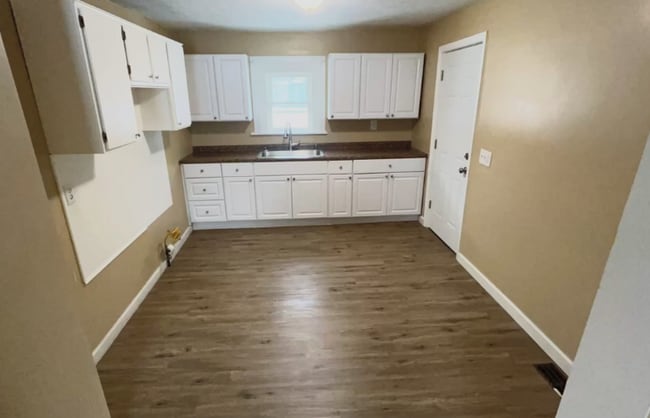 Photo - 3650 Reid Ave