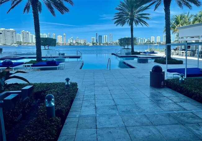 Building Photo - 17111 Biscayne Blvd Unit 1806 Rental