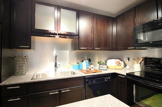 Photo - 188 W Randolph St