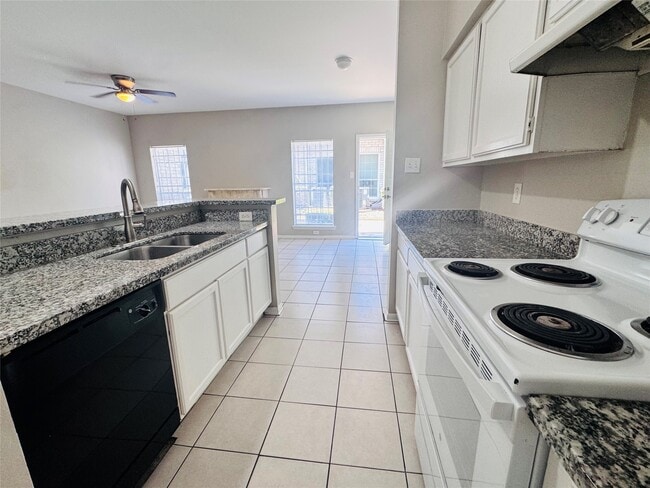 Photo - 7352 Regency Square Ct Unit 7352