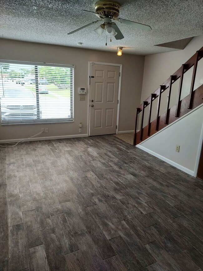 Photo - Townhouse  located near UCF - 2 Bed / 1.5 ...