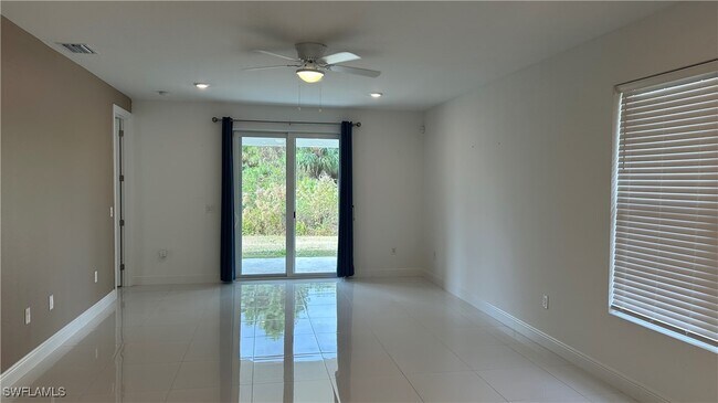 Photo - 5901 Rita Ave N