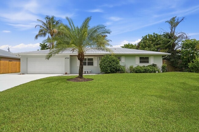 Photo - 4729 SE Bayshore Terrace