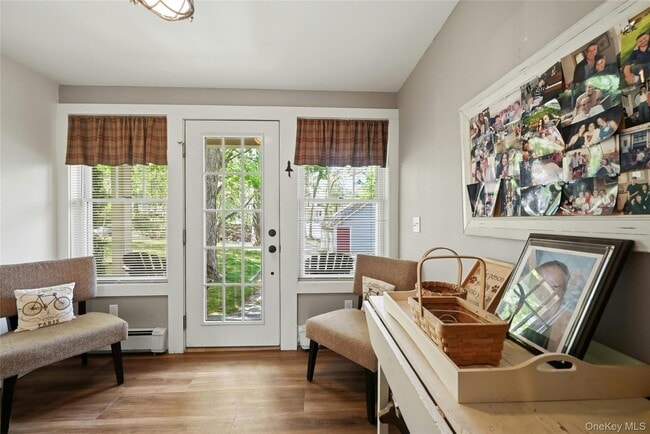 Photo - 1185 Fleetwood Rd