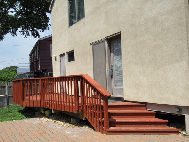 Photo - 49 Charles St