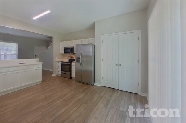 Photo - 5400 Peachwood Dr