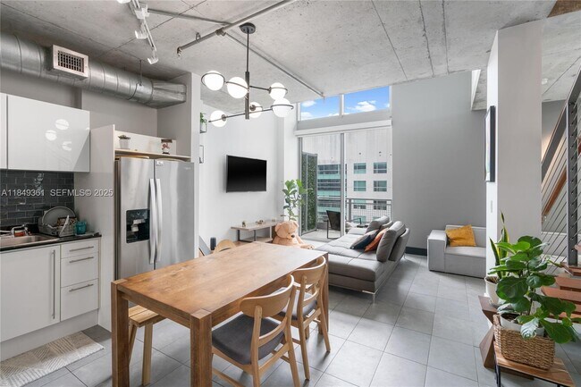 Photo - 690 SW 1st Ct Unit 2920