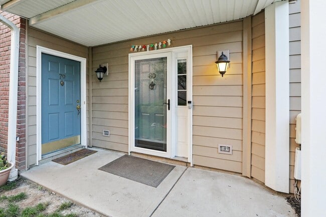 Photo - 80 Lydia Dr Unidad 80