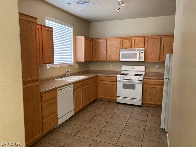 Photo - 7686 Hampton Cove Ln