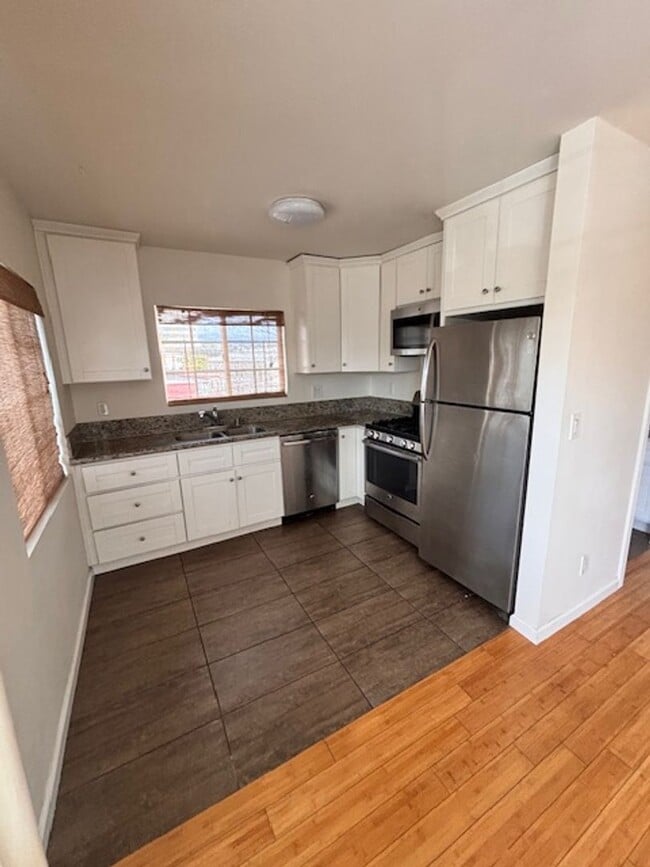 Photo - 1828 Montrose St, located in the vibrant city of Los Angeles Unit 1