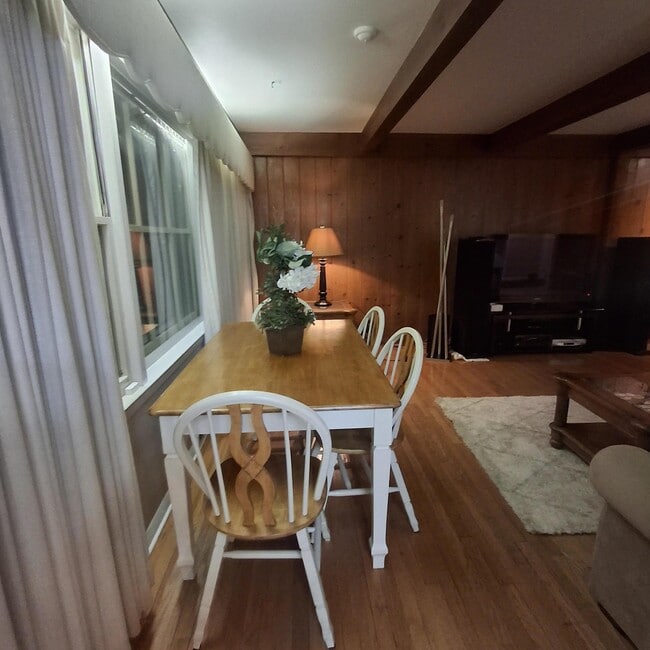 Photo - 2347 N 117th St