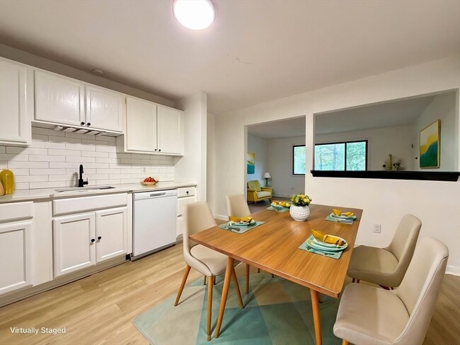 Building Photo - 18 Pierce St Unit 3B
