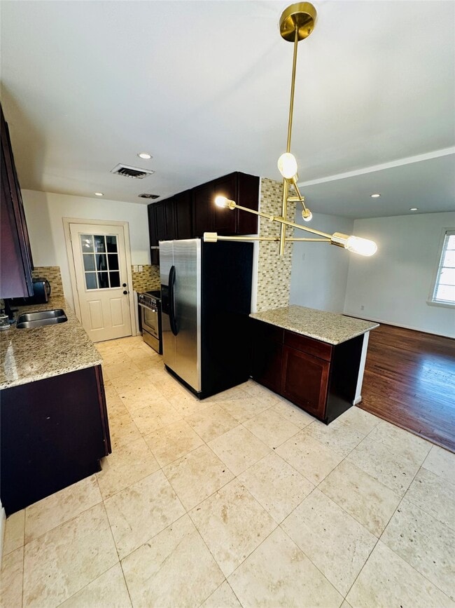 Photo - 4913 Nina Lee Ln