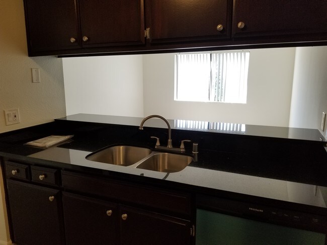 Photo - Eagle Rock Apartments