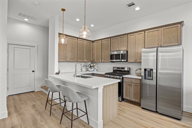 Photo - 1550 W Tidwell Rd