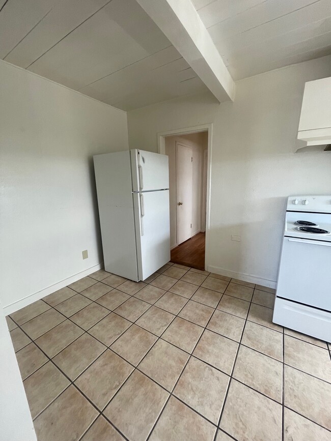 Photo - Thousands Points Apartment Unit 10034