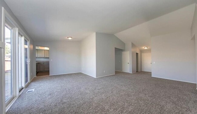 Photo - 2650 Fargo Way