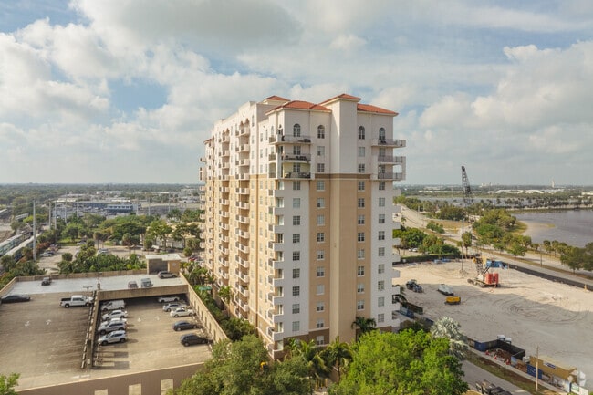 Photo - Montecito Palm Beach