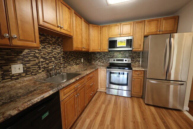 Photo - 14 Heron St Unit 410